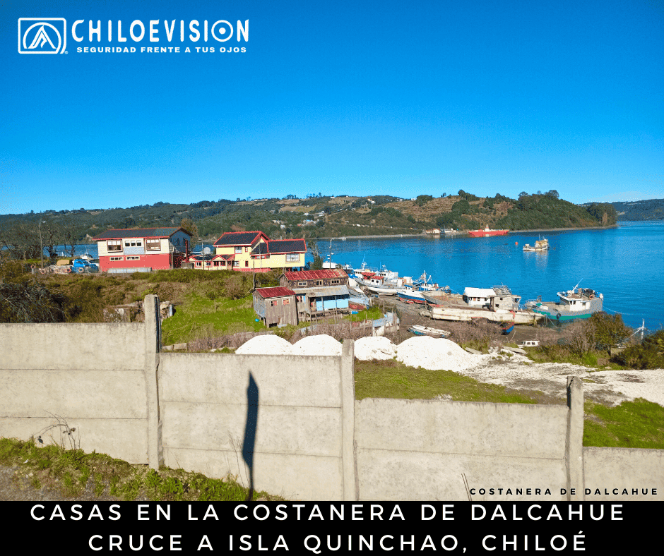 Casas en la Costanera de Dalcahue – Cruce a Isla Quinchao, Chiloé